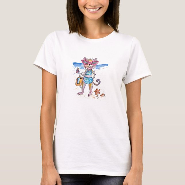Niedliche Whimsical Cat am Strand T-Shirt (Vorderseite)