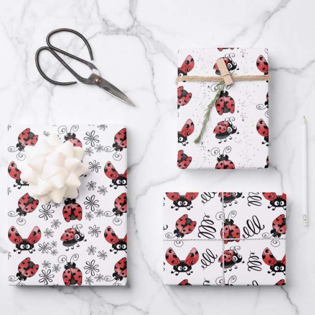 Niedliche Whimsical Ladybugs Geschenkpapier Set (Vorderseite)