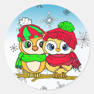 Niedliche Whimsical Owls am Winterweihnachtsfest Runder Aufkleber