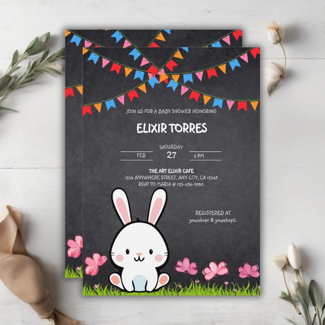 Niedliche White Chalkboard Bunny Baby Dusche Einladung (Von Creator hochgeladen)