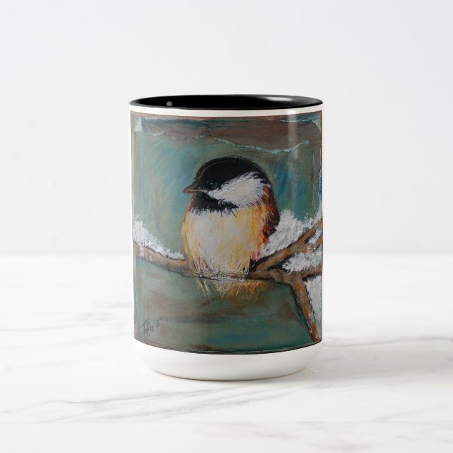Niedliche Winter Black Capped Chickadee Tasse (Mittel)