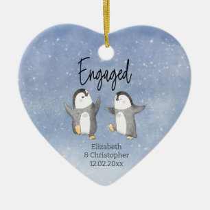 Niedliche Winterpinguine Mit Monogramm Verlobt Keramik Ornament