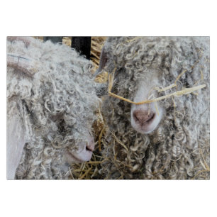 NIEDLICHE ZIEGEN SCHNEIDEBRETT