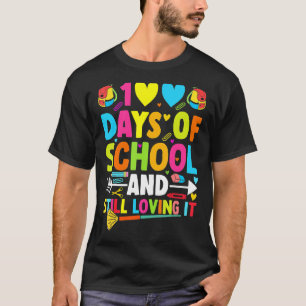 Niedlichen 100 Schultage und immer noch lieben es T-Shirt