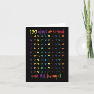 Niedlichen 100. Tag Schülermädchen Kinder geben 10 Karte