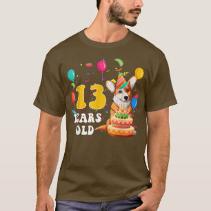 Niedlichen 13 Jahre alter Corgi Hund mehr als 13. T-Shirt