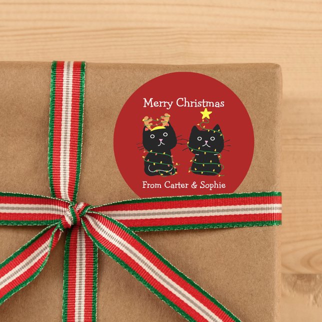 Niedlichen Weihnachtsleuchten von zwei Katzen mit  Runder Aufkleber (Von Creator hochgeladen)