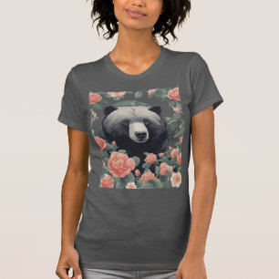 Niedlicher Alabama-Schwarzbär umgeben von Kamelien T-Shirt