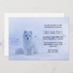 Niedlicher arktischer Fox auf Schnee Weihnachten P Einladung