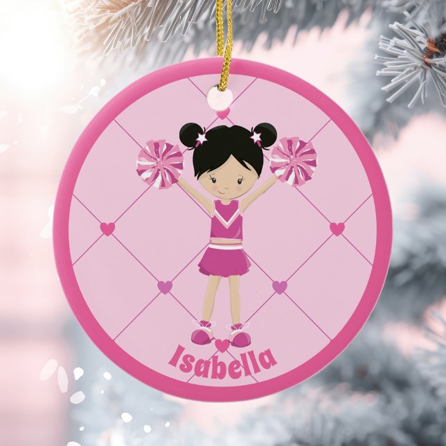 Niedlicher asiatischer Chefredakteur Pink Custom C Keramik Ornament (Von Creator hochgeladen)