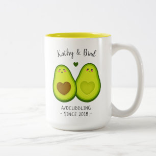 Niedlicher Avocado Cuddle maßgeschneidertes Gesche Zweifarbige Tasse