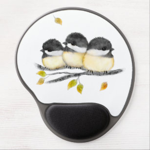 Niedlicher Baby Bird 3 Chickadee auf Baumzweig Gel Mousepad