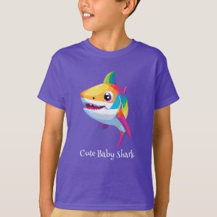 Niedlicher Baby-Hai Regenbogen bunt Geburtstagskin T-Shirt