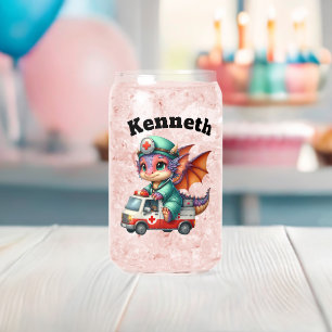 Niedlicher Babydrache in einer Arztpraxis! Dosenglas