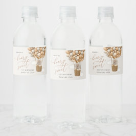 Niedlicher Bär, Beige Balloons, erster Geburtstag Wasserflaschenetikett