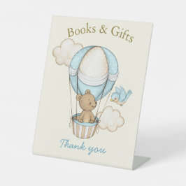 Niedlicher Bär Hallo Kleine Bücher und Geschenke Sockelschild