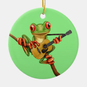 Niedlicher Baum-Frosch, der ein Keramikornament