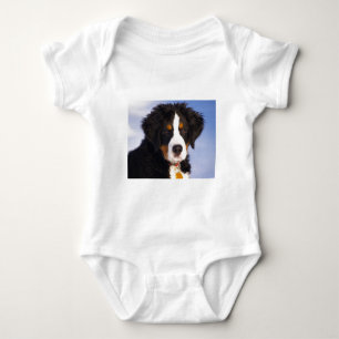 Niedlicher Berner Hund Baby Strampler