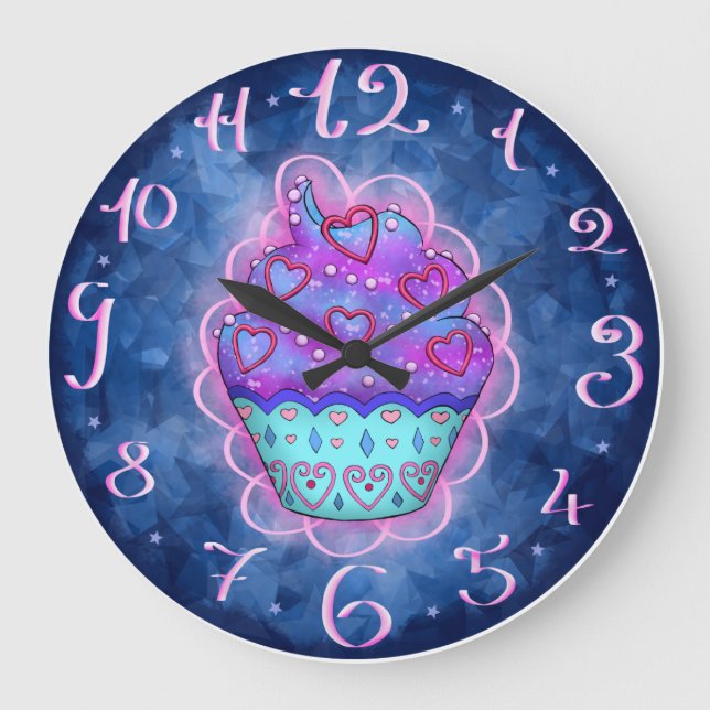 Niedlicher blau/rosa Cupcake mit rosa Herzchen Große Wanduhr (Vorderseite)