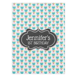 Niedlicher Blauer Cupcake mit Kawaii Face Geburtst Tischdecke