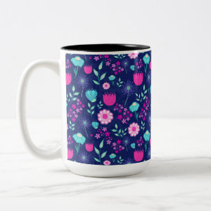 Niedlicher Blumenhintergrund Zweifarbige Tasse
