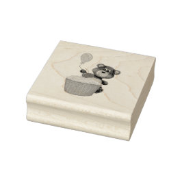 Niedlicher brauner Bär mit Ballon und Cupcake Gummistempel