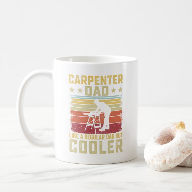 Niedlicher Carpenter Cooler Vater Retro-Geschenk Kaffeetasse (Mit Donut)