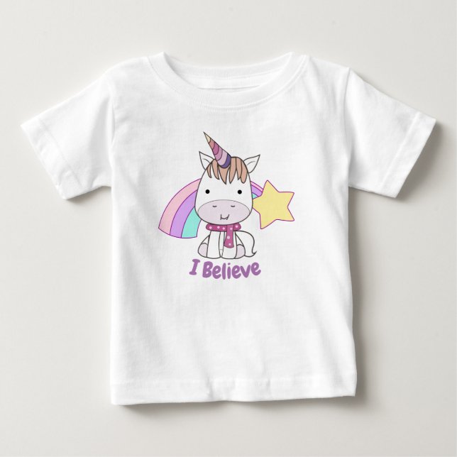 Niedlicher Cartoon Baby Unicorn und Regenbogen T-shirt (Vorderseite)