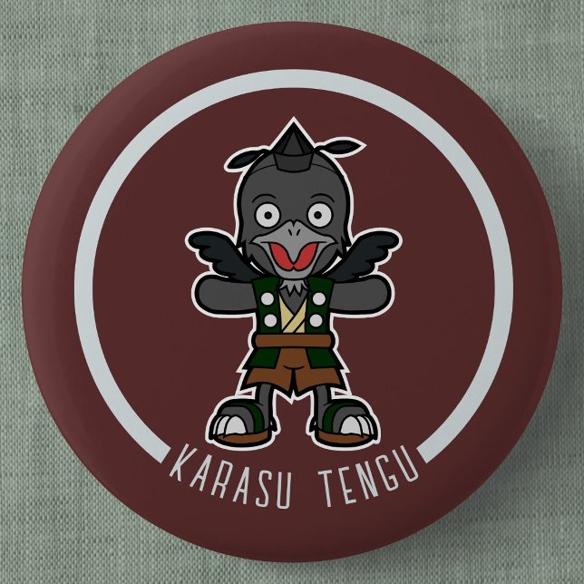 Niedlicher Cartoon Crow Tengu | Japanisch Yokai Button (Cute Cartoon Crow Tengu Can Badge- Detail View)
