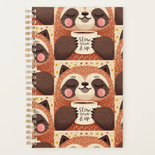 Niedlicher Cartoon-Faultier mit übertrieben schläf Planer