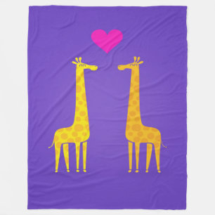 Niedlicher Cartoon Giraffe Couple in Liebe Fleecedecke