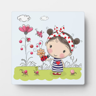 Niedlicher Cartoon Girl mit Ladybug in Garden Scen Fotoplatte