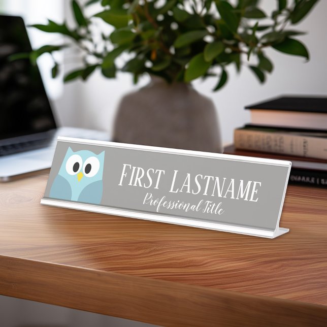 Niedlicher Cartoon Owl - Blauer und Grauer Individ Schreibtischnamensplakette (Personalized Desk Sign with Name and Title - Custom Executive Name Plate)