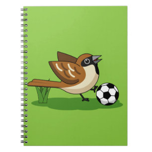 Niedlicher Cartoon-Sparrow-Fußballspieler Notizblock
