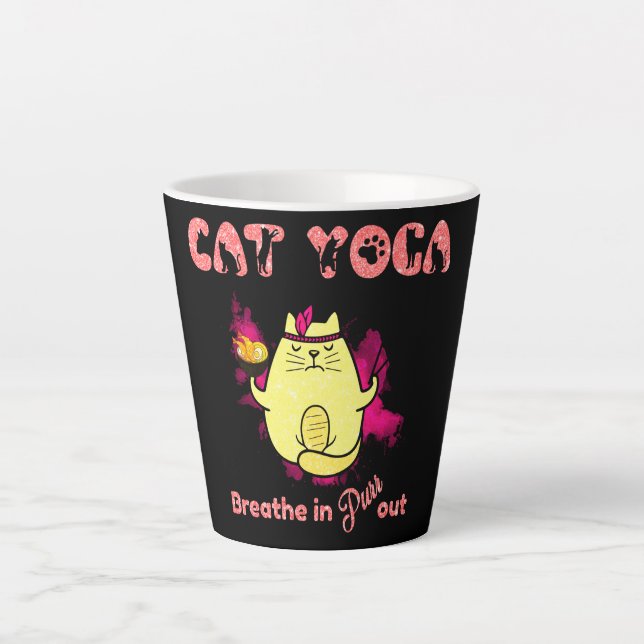 Niedlicher Cat Yoga - "atmen, reinigen" Milchtasse (Vorderseite)