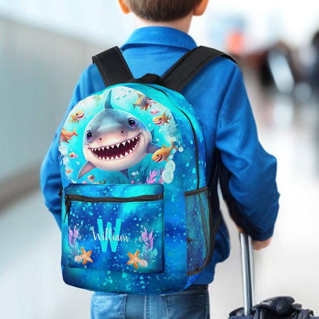 Niedlicher Cooler Happy Shark Blue Ocean Name Mono Bedruckter Rucksack (Cute Cool Happy Shark Blue Ocean Name Monogram Boy Printed Backpack)