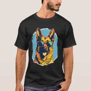 Niedlicher deutscher Hirte mit Cooler Sonnenbrille T-Shirt