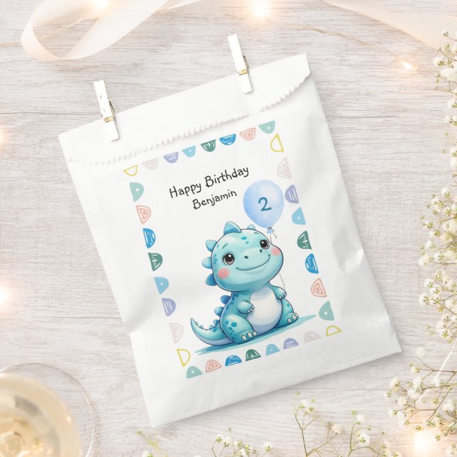 Niedlicher Dinosaurier brüllt Junge Happy Geburtst Geschenktütchen (Ausgeschnitten)