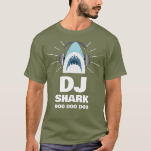 Niedlicher DJ Baby Shark Tragekopfhörer in Child T-Shirt