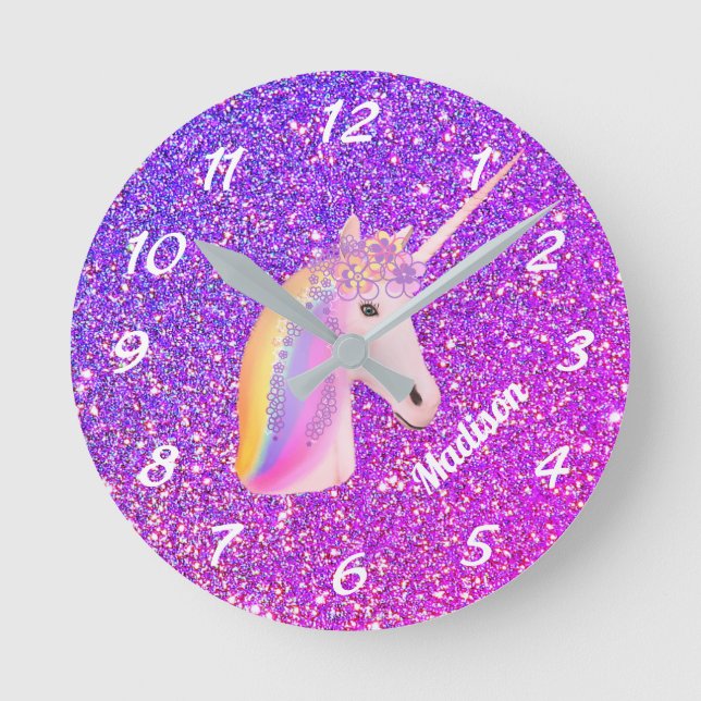Niedlicher Einicorn Lila Pink Glitzer Personalisie Runde Wanduhr (Vorderseite)