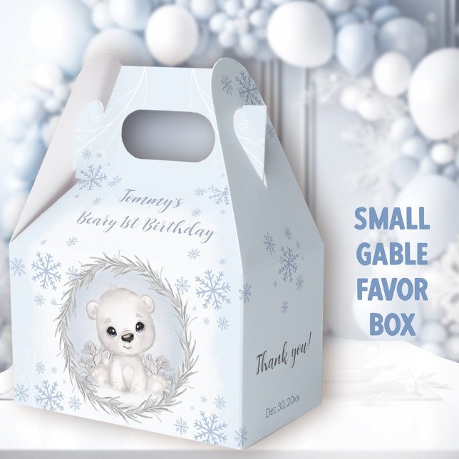 Niedlicher Eisbärenjunge Winter Blue 1. Geburtstag Geschenkschachtel (Blue Polar Bear Small Gable Favor Boxes - You can choose from 3 sizes of these gable favor boxes )