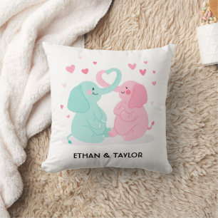 Niedlicher Elefant Couple Personalisierter Valenti Kissen