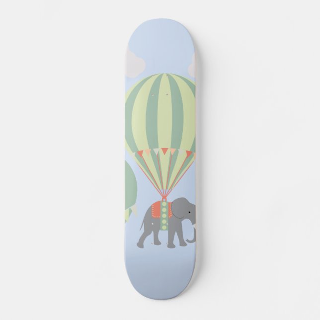 Niedlicher Elefant, der das Skateboard (Vorderseite)