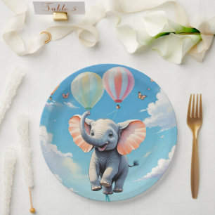 Niedlicher Elefant, der mit Heißluftballons fliegt Pappteller