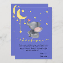 Niedlicher Elefant mit kleiner Schmetterlingsdusch