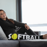 Niedlicher Farbdrucker für Softballsportgeräte Leggings<br><div class="desc">Ein phantastisches Paar Leggings für Softballspieler oder Trainer! Weiße Briefe mit einer Softballgrafik an der Stelle des "o" laufen mutig auf und ab auf der Seite jedes Beins. Sie können auch auf die Schaltfläche "Anpassen!" klicken, um die Hintergrundfarbe zu ändern (derzeit Set auf schwarz). Klicken Sie auf das Symbol für...</div>