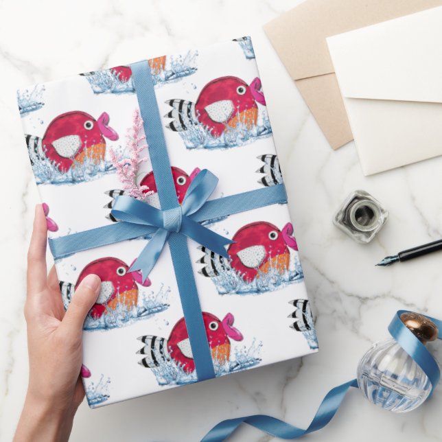Niedlicher Fisch im Wasser Geschenkpapier (Schenken)