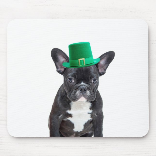 Niedlicher französischer Bulldog mit Hat St. Patri Mousepad (Vorne)