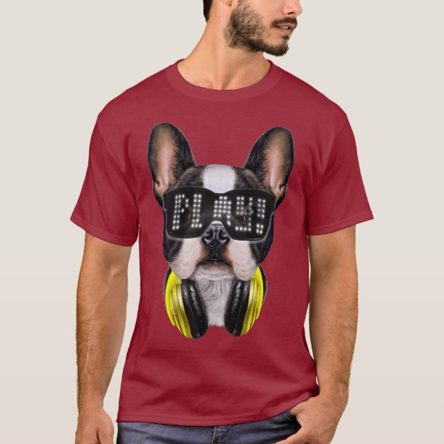 Niedlicher French Bulldog als DJ mit Sunglass und T-Shirt (Vorderseite)