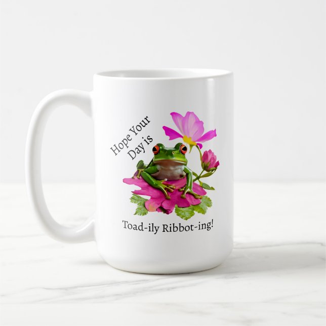 Niedlicher Frosch oder Toad Puff auf rosa Blume Kaffeetasse (Links)